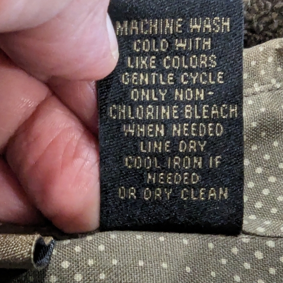 Axist button down, men's, short sleeve, silk shirt. Size 2XL. Taupe colour. - Picture 2 of 6